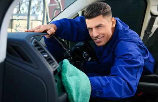 Auto Interieur Reinigen 2
