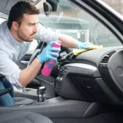 Auto Reiniging Foto 1