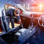 Auto Vloer Reinigen 1 1