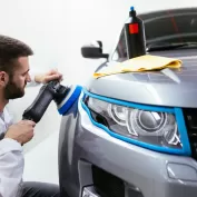 Autolak Reinigen En Polijsten 2