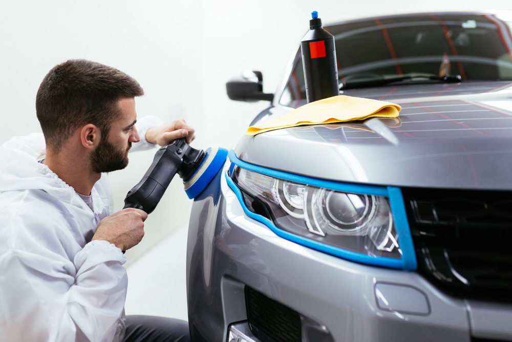 Car Paint Cleaning And Polishing 2