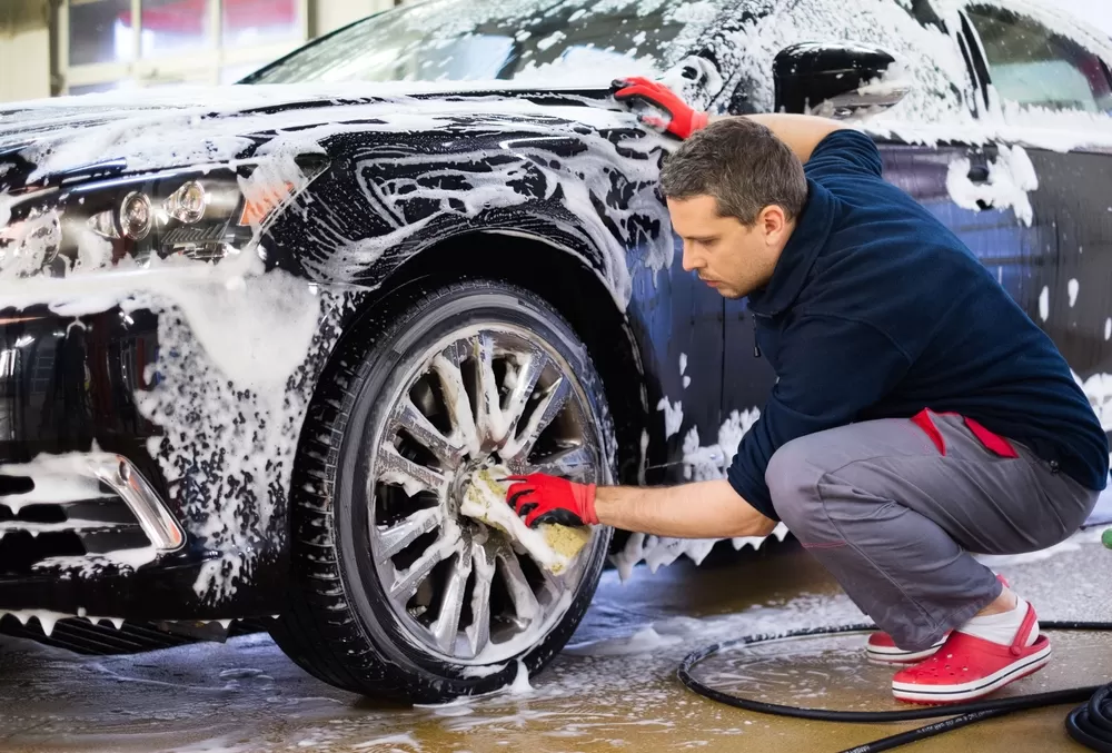 car tire cleaning