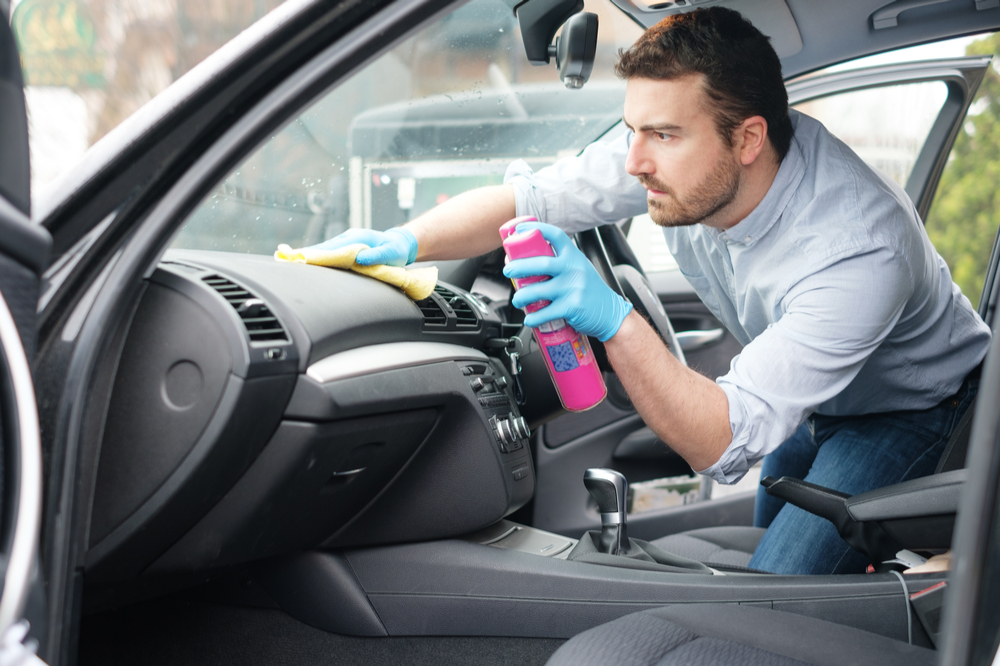 Glovebox And Plastic Parts Cleaning 2