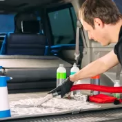 Kofferbak Schoonmaken 3