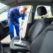 Stoel En Vloer Reiniging 2 2