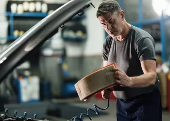Stappen Voor Het Reinigen Van De Auto-Airconditioner