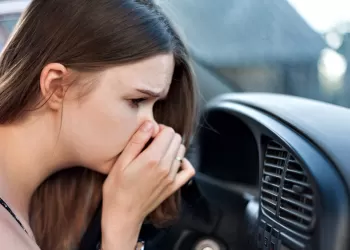 Wat Gebeurt Er Als De Auto-Airconditioner Niet Wordt Schoongemaakt? Wat Zijn De Nadelen?